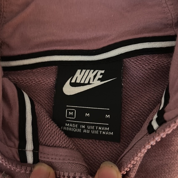 Nike Women’s Zip-Up Jacket, Medium - Picture 4 of 5